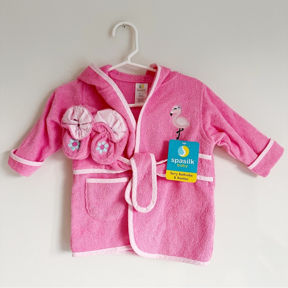 SpaSilk Baby Terry Cloth Bathrobe Robe Slippers Set, Girl 0-9 months, NWT